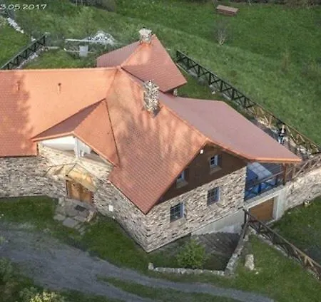 度假居 Skalny Dom *